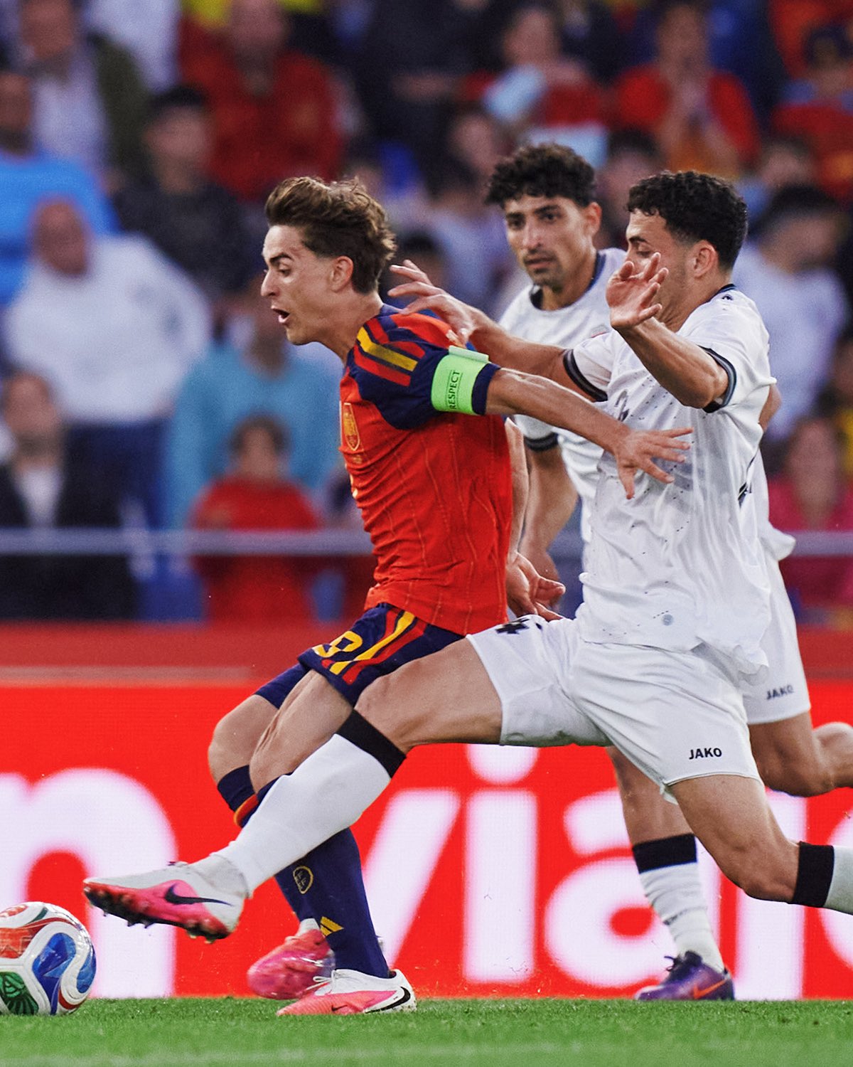 Spain Held to 1-1 Draw by Iraq in Pre-World Cup Friendly